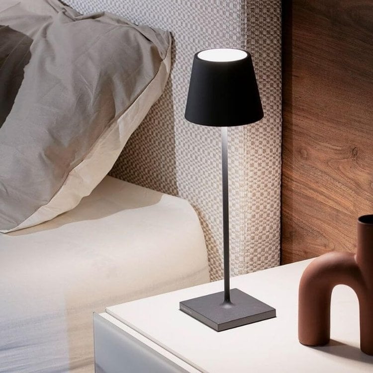 Oplaadbare tafellamp